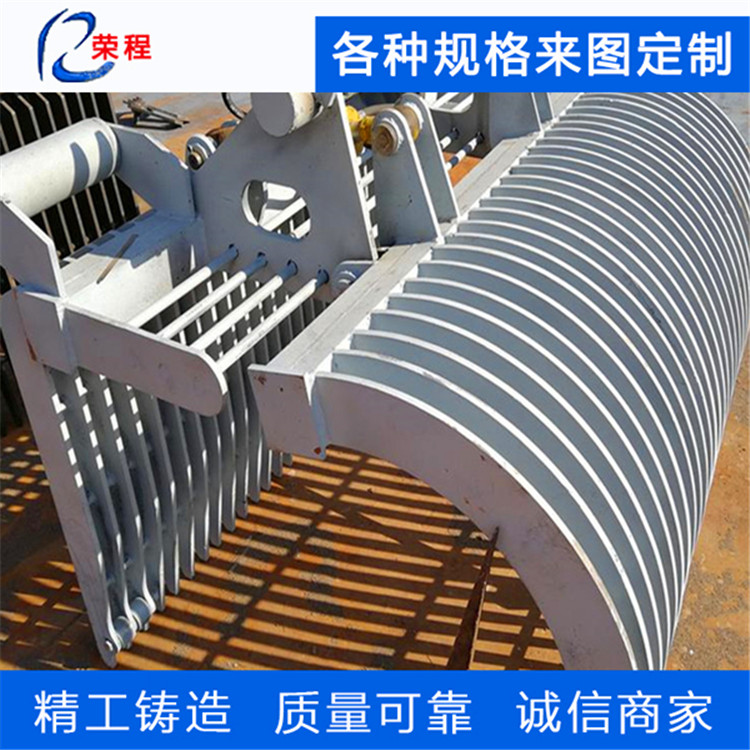 Wire rope traction grid cleaner䓽zKʽųۙC
